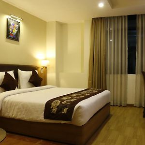 Deluxe Double or Twin Room City View